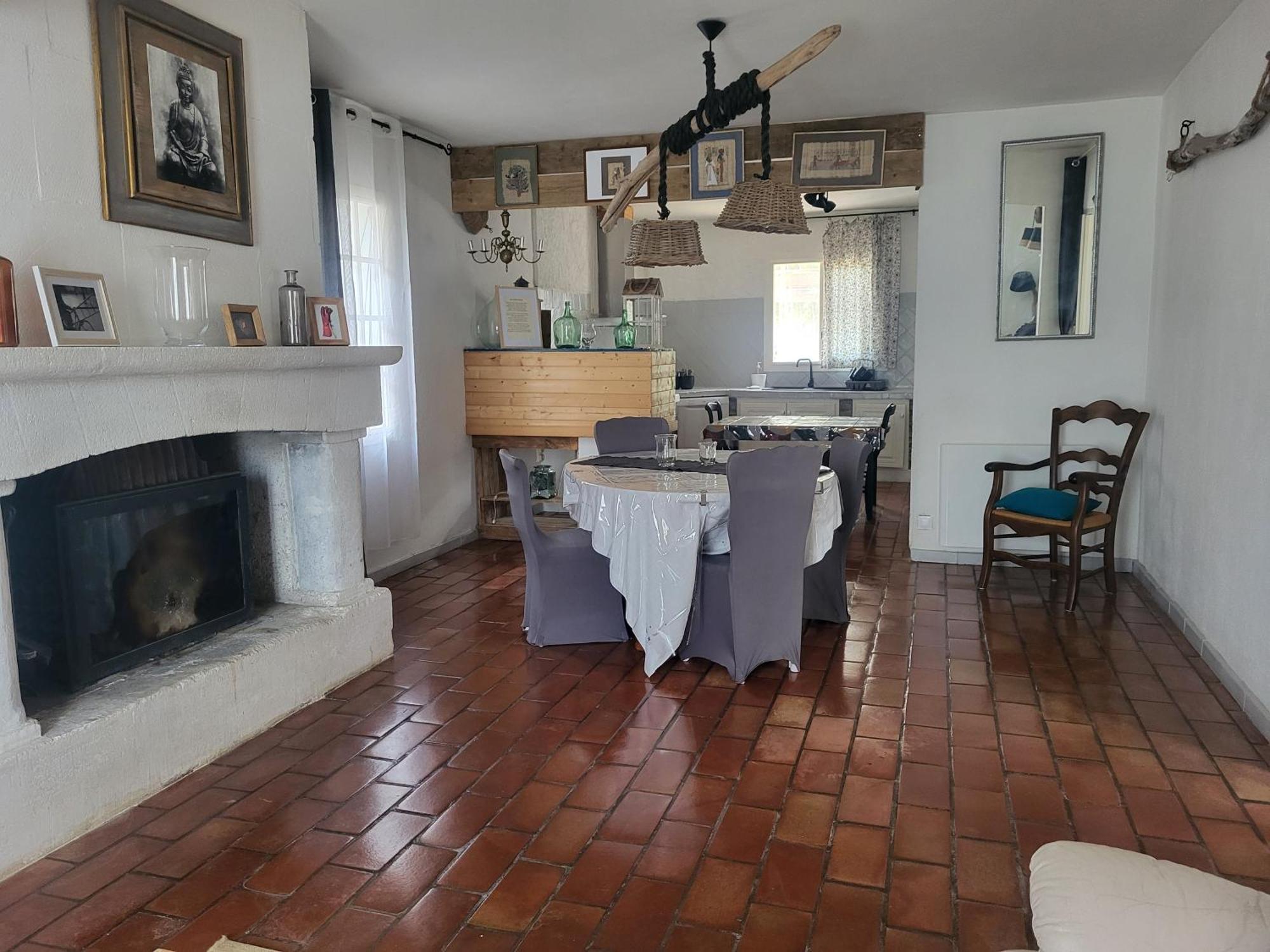Maison Au Calme Sur Arles Βίλα Εξωτερικό φωτογραφία