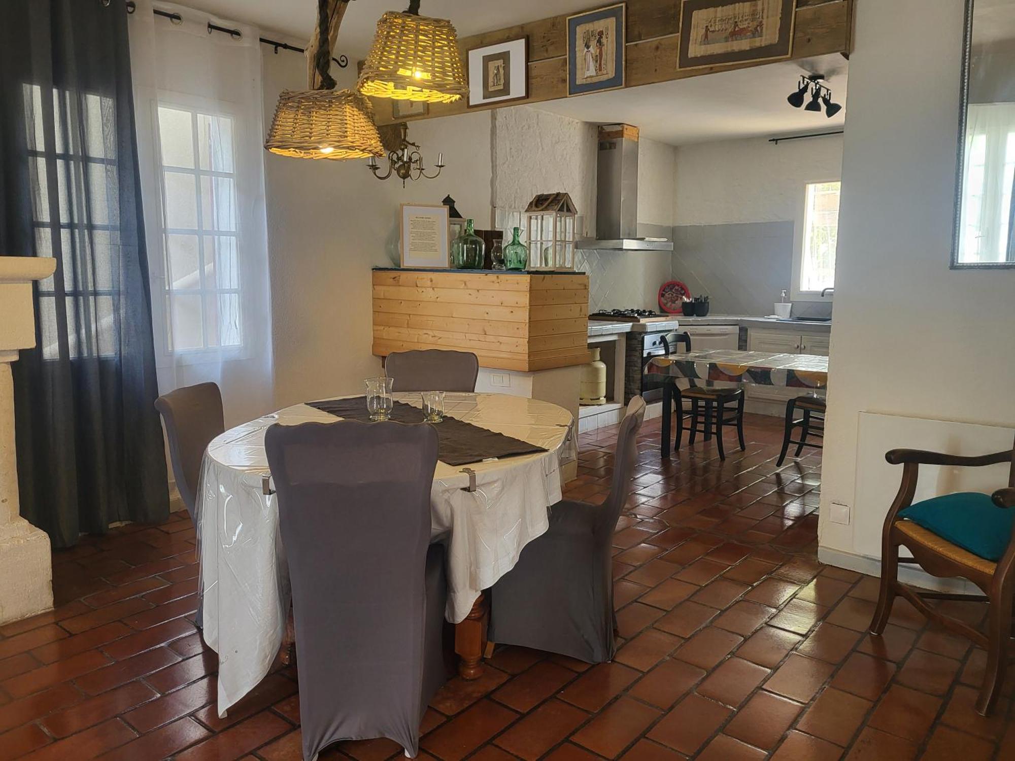 Maison Au Calme Sur Arles Βίλα Εξωτερικό φωτογραφία